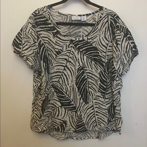 Nicole Miller Black and Cream Leaf Pattern Blouse size 1X